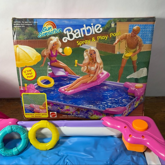 Vintage Barbie Spray & play pool & tent - Picture 7 of 9